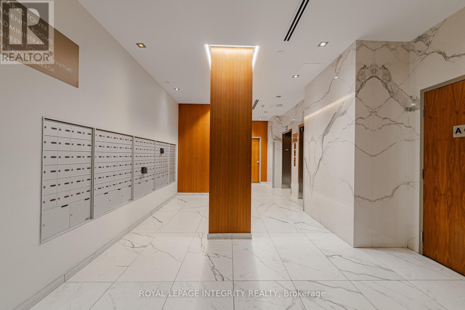 1006 - 101 Queen Street, Ottawa, ON - Indoor Photo Showing Other Room