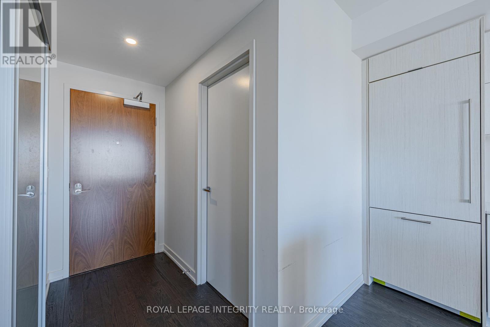 1006 - 101 Queen Street, Ottawa, ON - Indoor Photo Showing Other Room