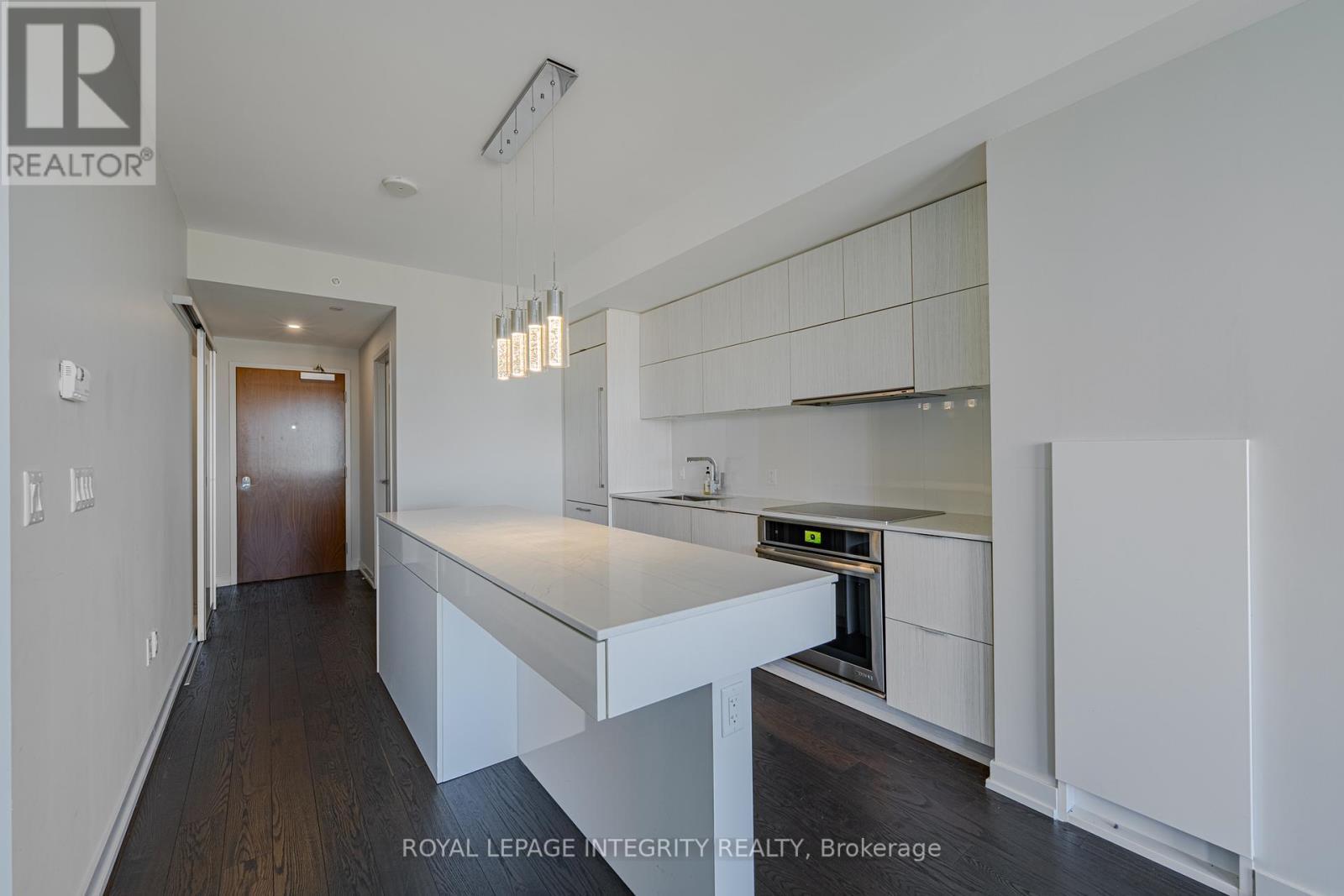 1006 - 101 Queen Street, Ottawa, ON - Indoor Photo Showing Kitchen