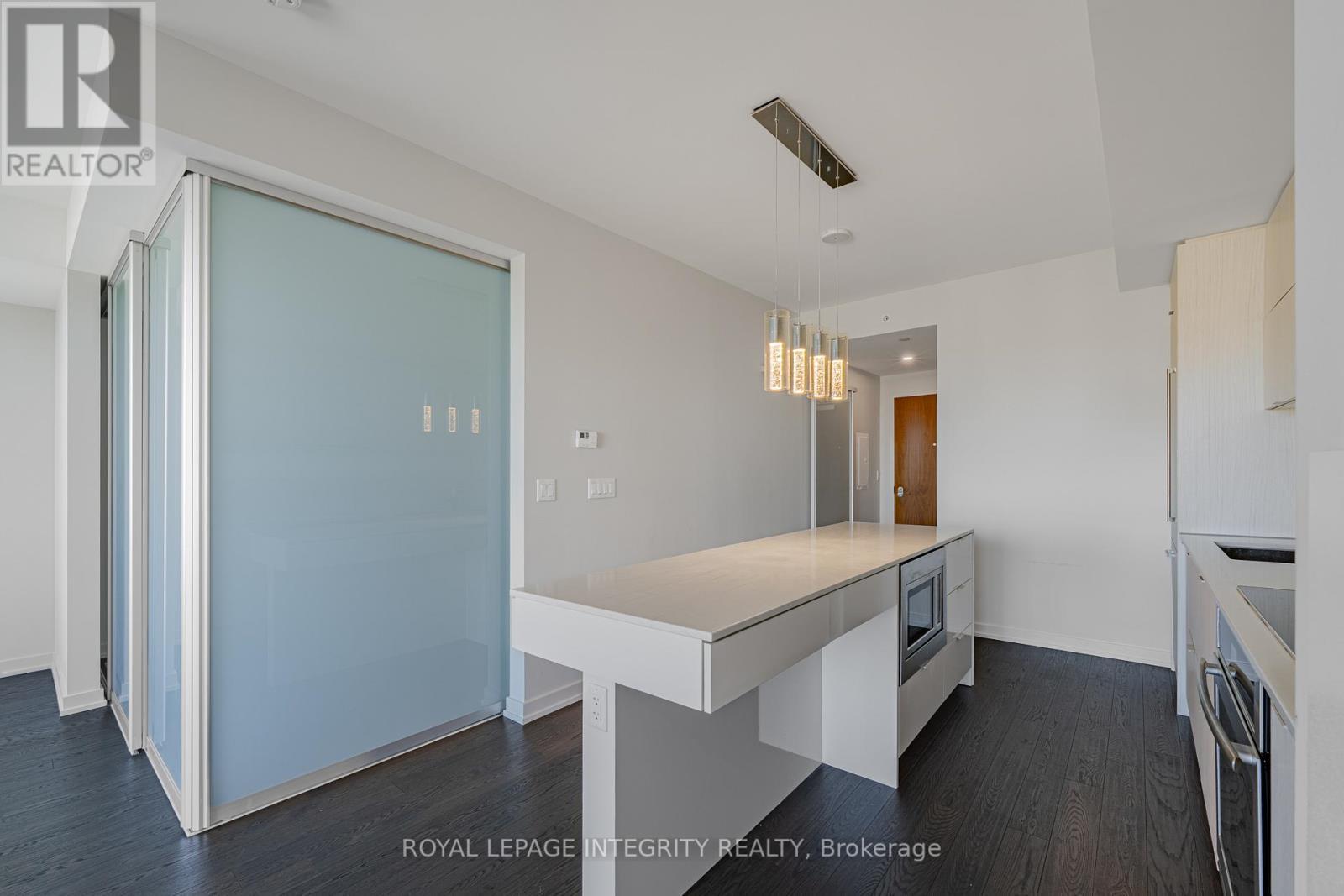 1006 - 101 Queen Street, Ottawa, ON - Indoor Photo Showing Other Room