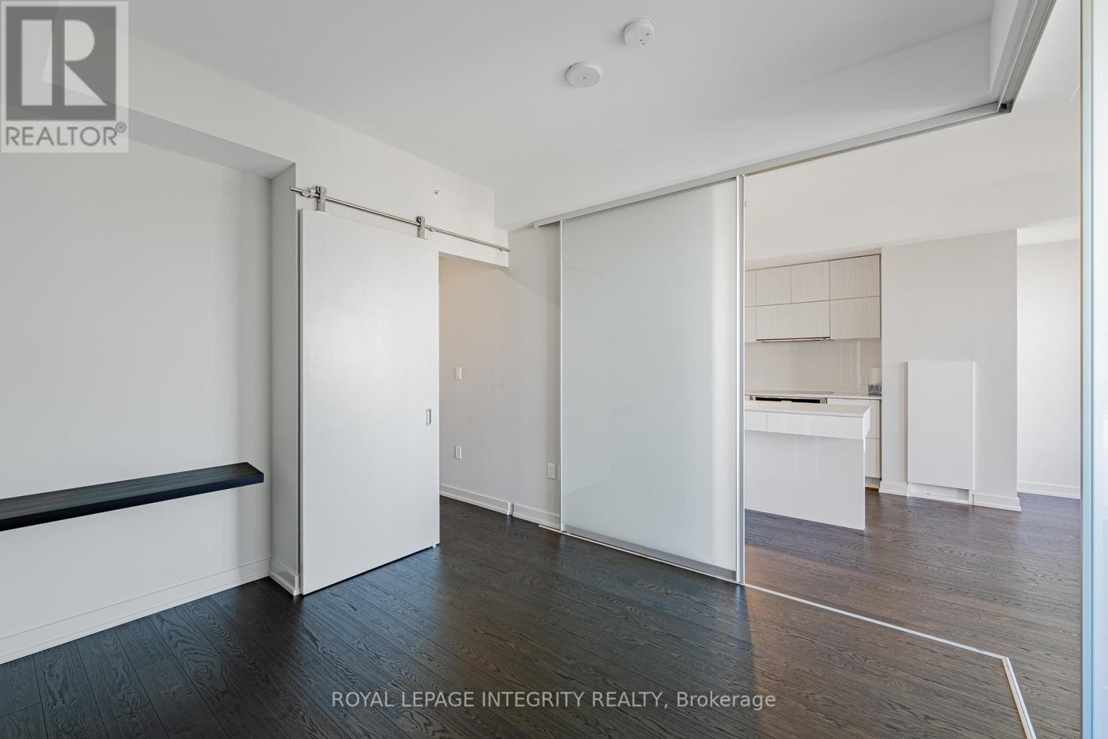 1006 - 101 Queen Street, Ottawa, ON - Indoor Photo Showing Other Room