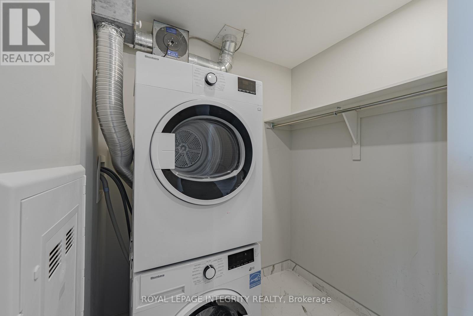 1006 - 101 Queen Street, Ottawa, ON - Indoor Photo Showing Laundry Room