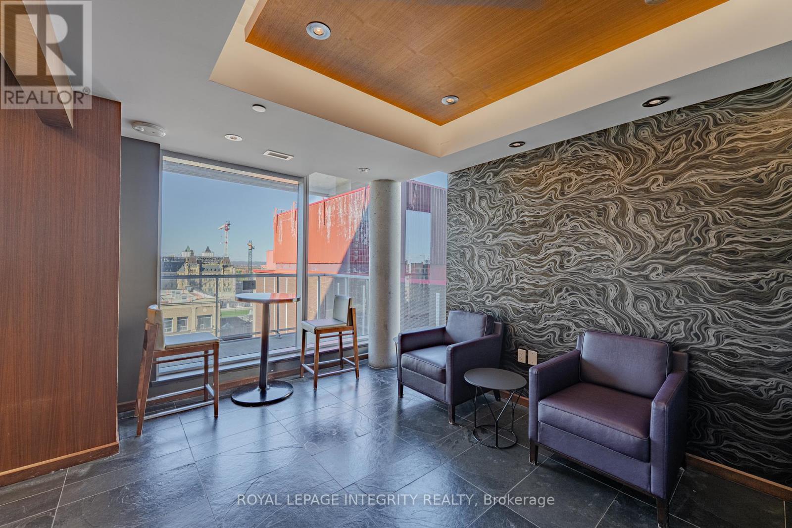 Sky Lounge - 1006 - 101 Queen Street, Ottawa, ON - Indoor Photo Showing Other Room