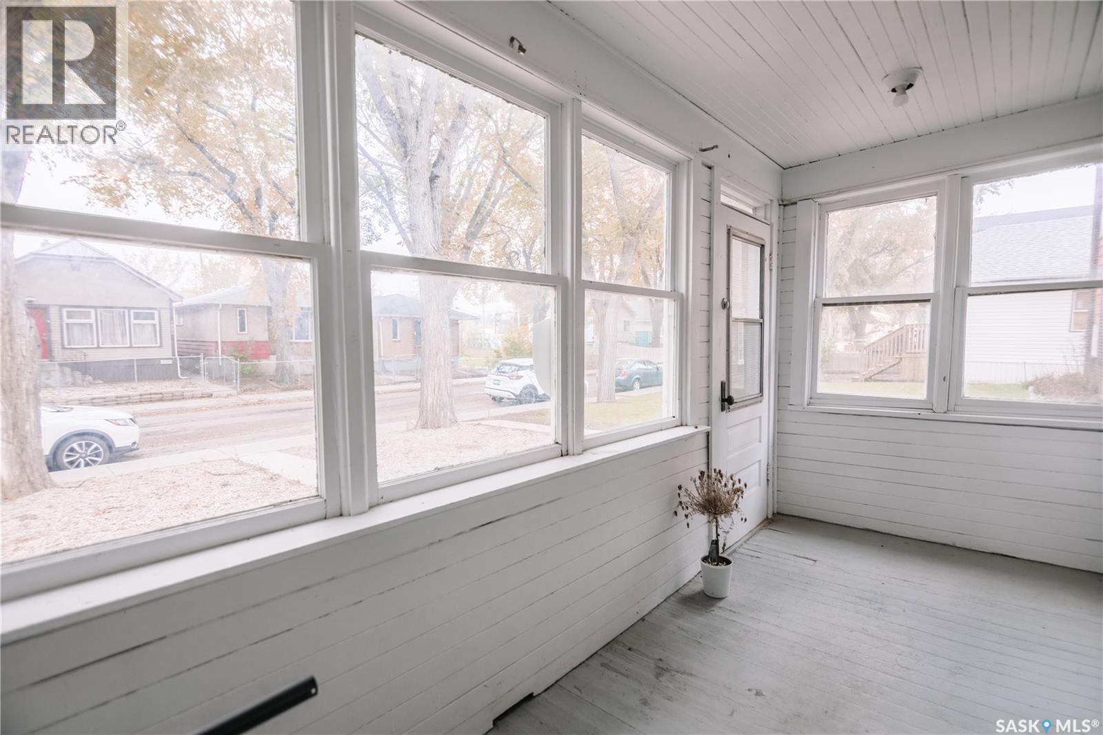 1932 Quebec Street, Regina, SK - Indoor Photo Showing Other Room