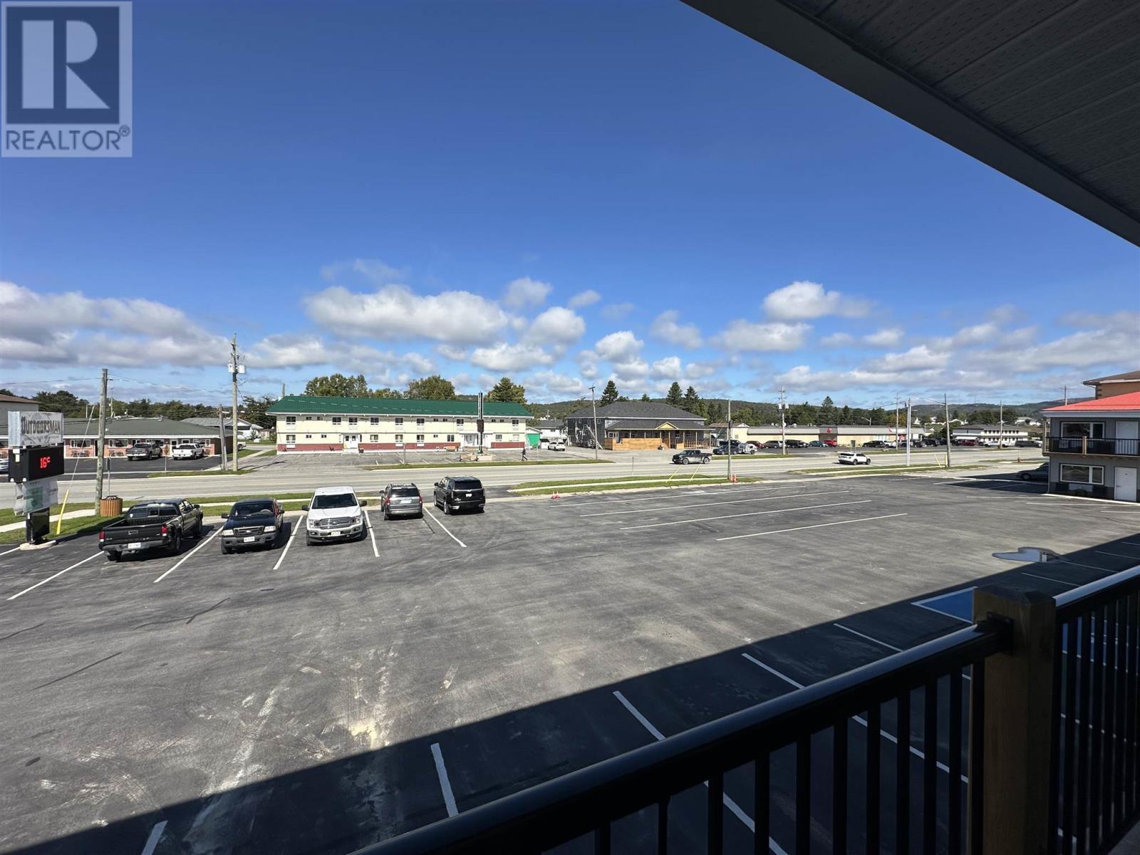 171 Mission Rd, Wawa, ON