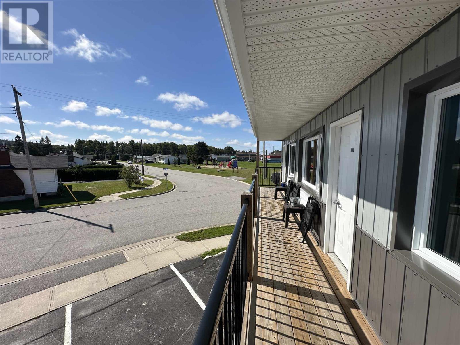 171 Mission Rd, Wawa, ON