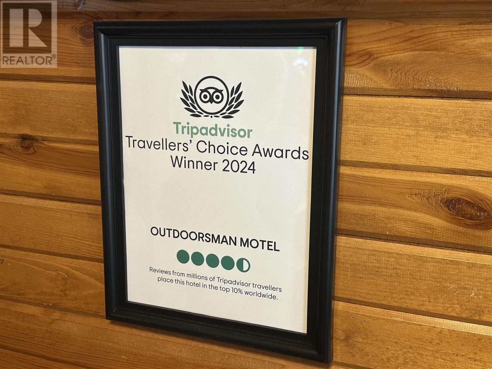 171 Mission Rd, Wawa, ON