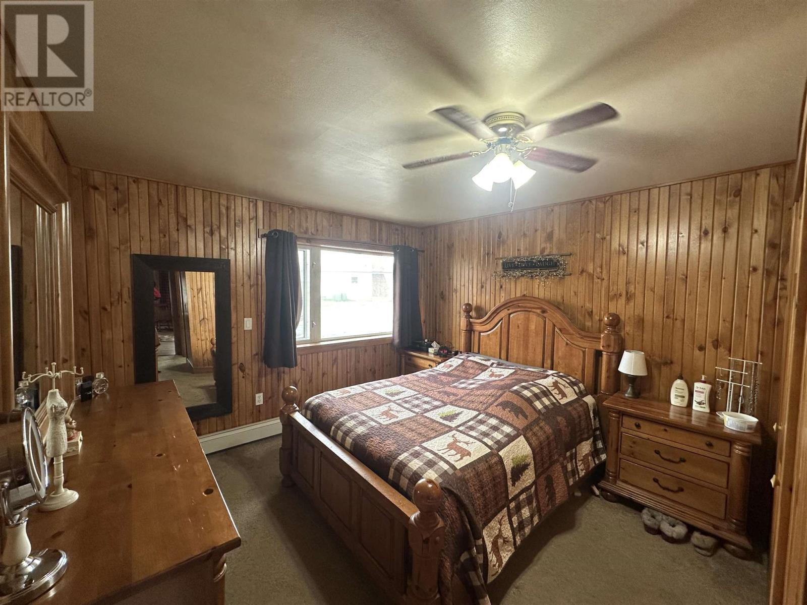 171 Mission Rd, Wawa, ON