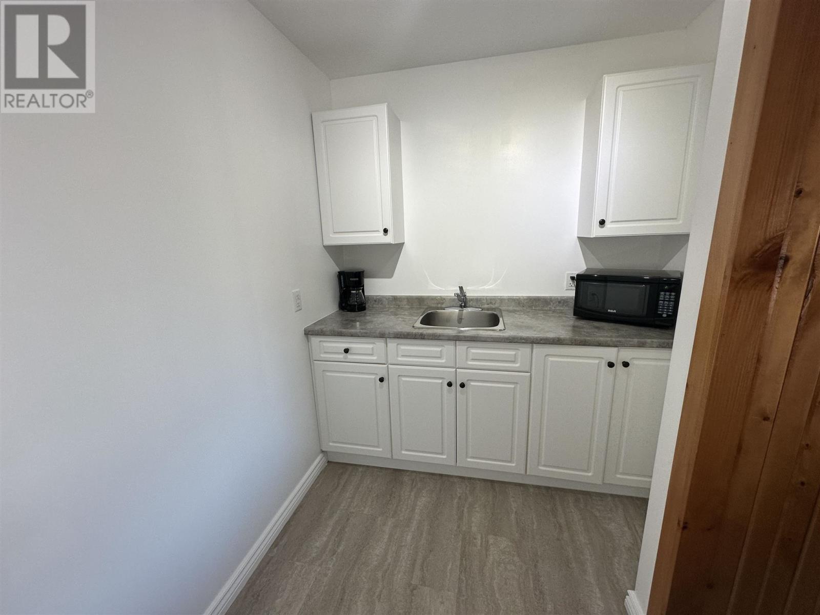 171 Mission Rd, Wawa, ON