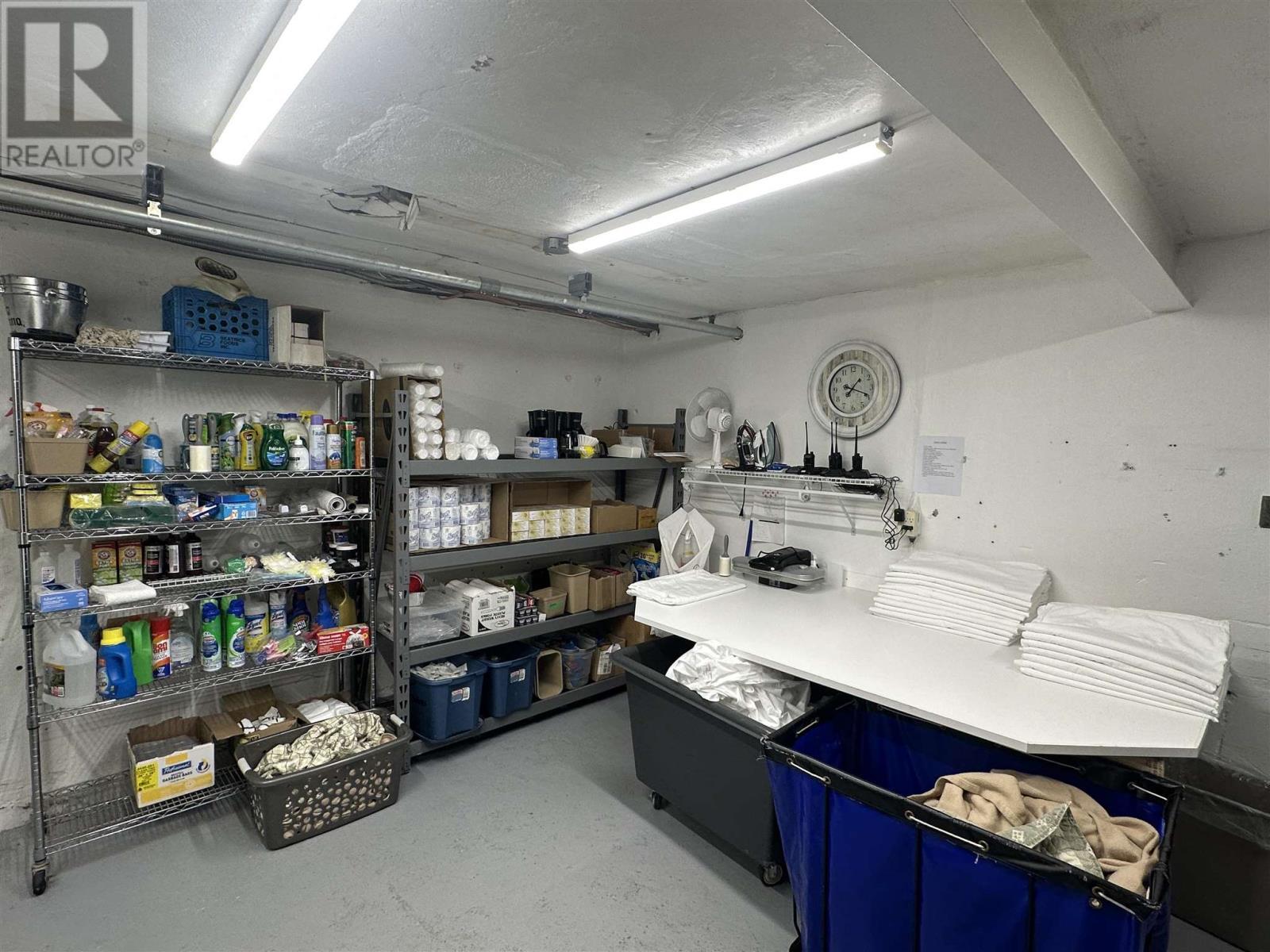 171 Mission Rd, Wawa, ON