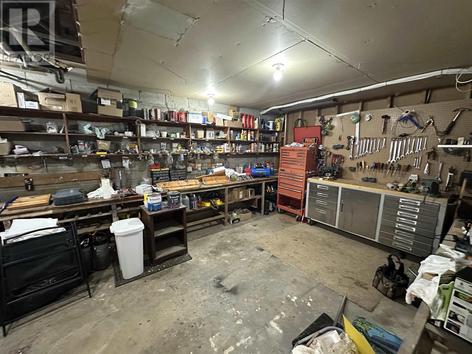 171 Mission Rd, Wawa, ON