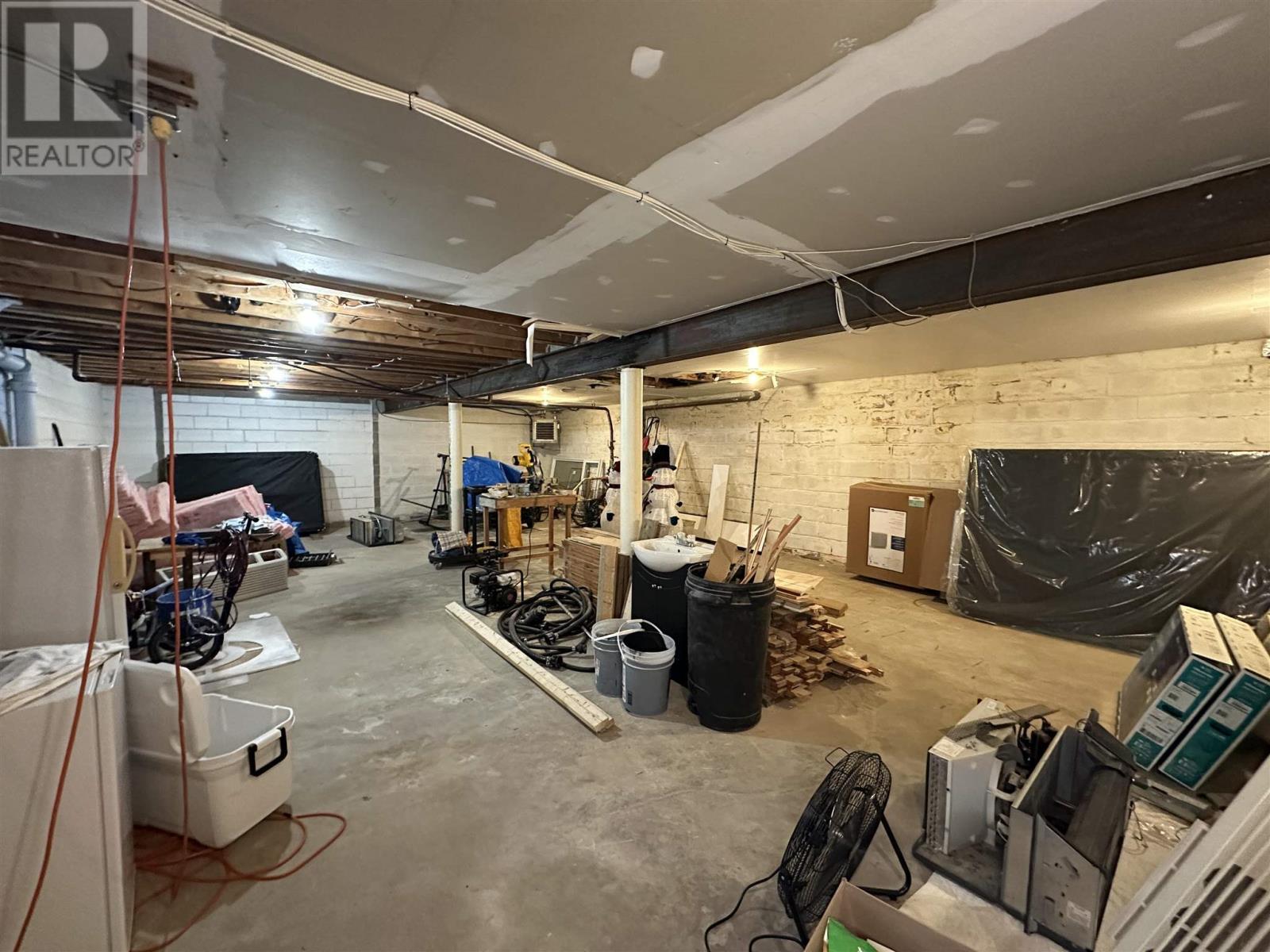 171 Mission Rd, Wawa, ON