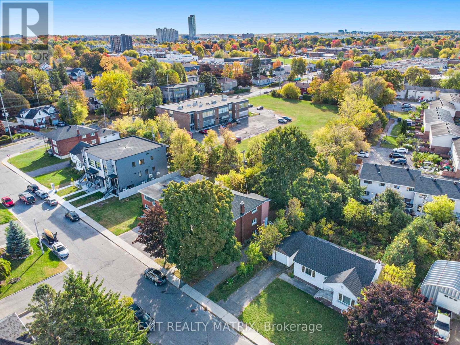 436 Blake Boulevard, Ottawa, ON