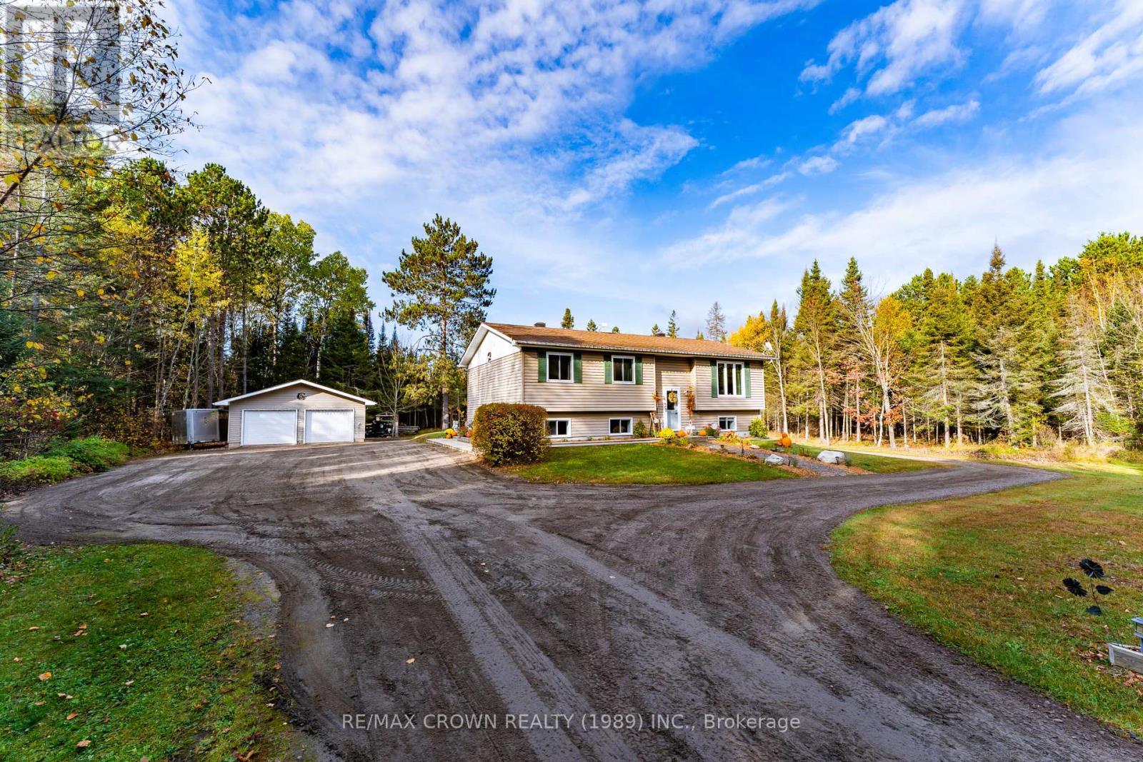 65 Byers Road, Callander, ON - Outdoor