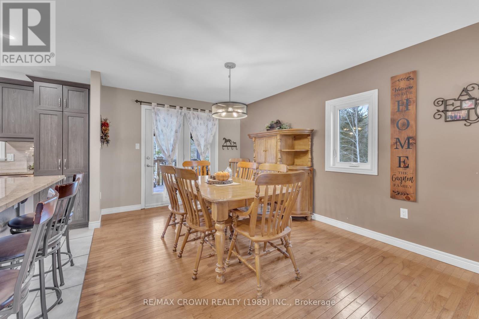 65 Byers Road, Callander, ON - Indoor Photo Showing Dining Room