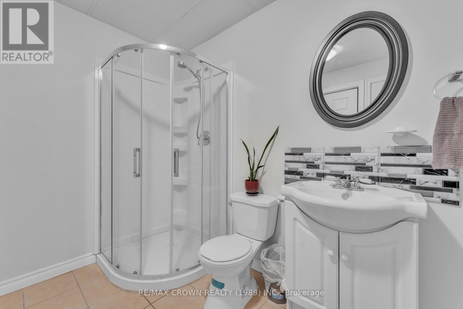 65 Byers Road, Callander, ON - Indoor Photo Showing Bathroom