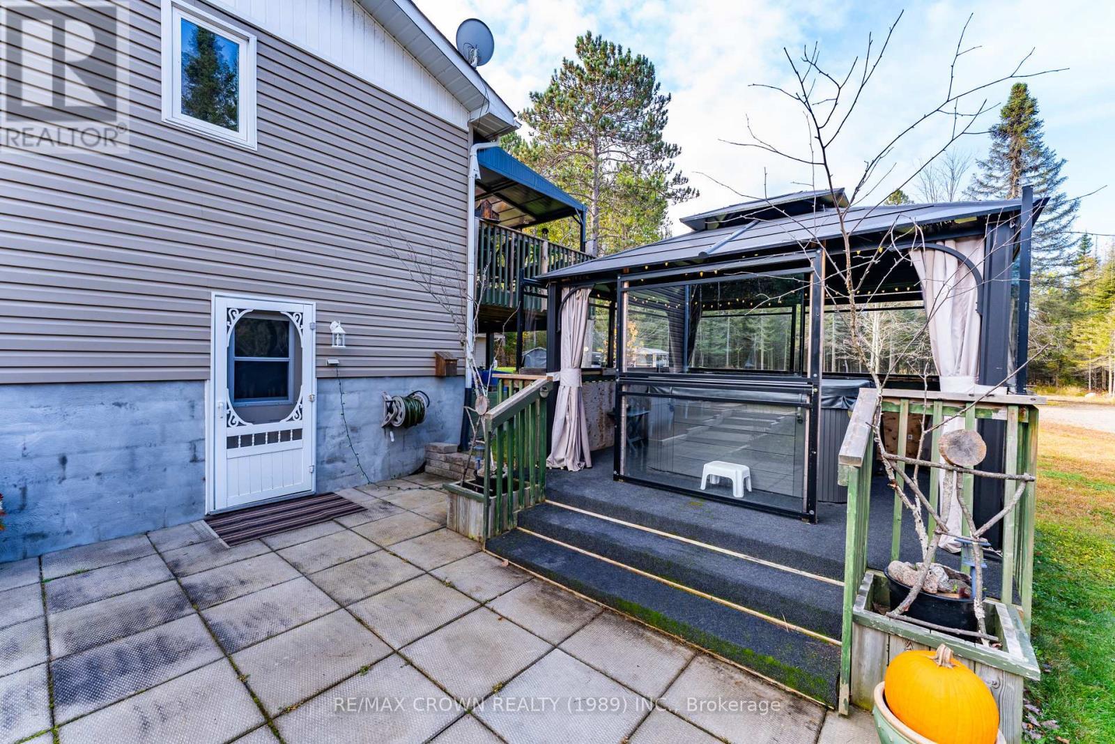 65 Byers Road, Callander, ON - Outdoor