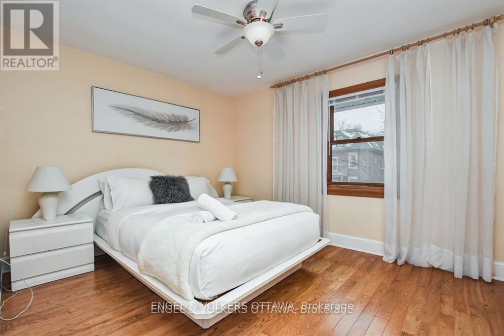 139 Goulburn Avenue, Ottawa, ON - Indoor Photo Showing Bedroom