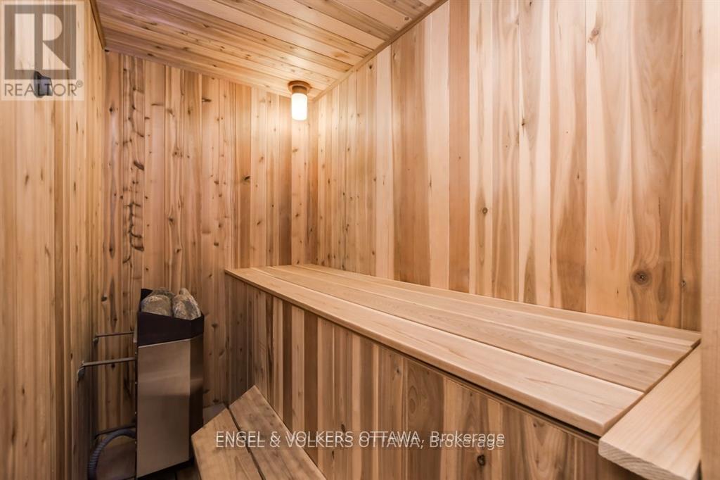 139 Goulburn Avenue, Ottawa, ON - Indoor Photo Showing Other Room