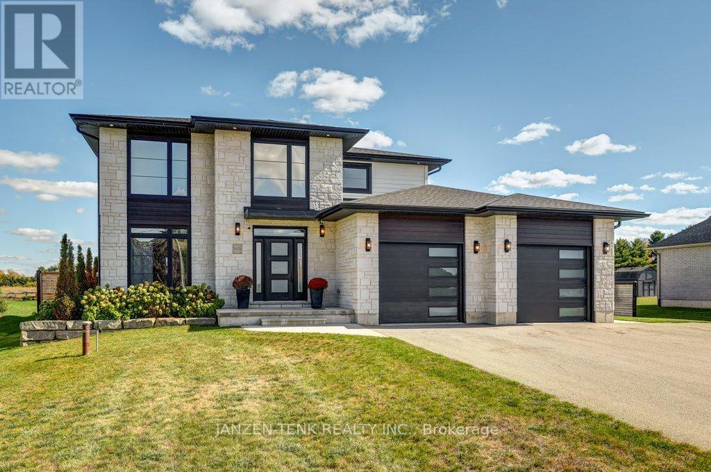 8476 Imperial Road S, Malahide, ON - Outdoor With Facade