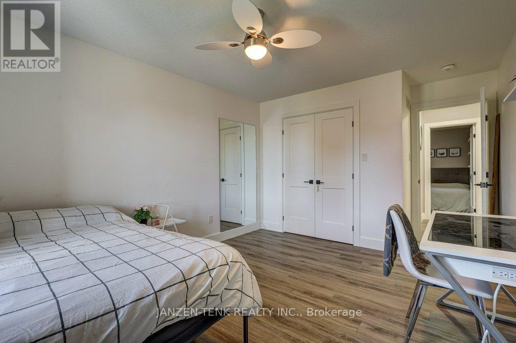 8476 Imperial Road S, Malahide, ON - Indoor Photo Showing Bedroom