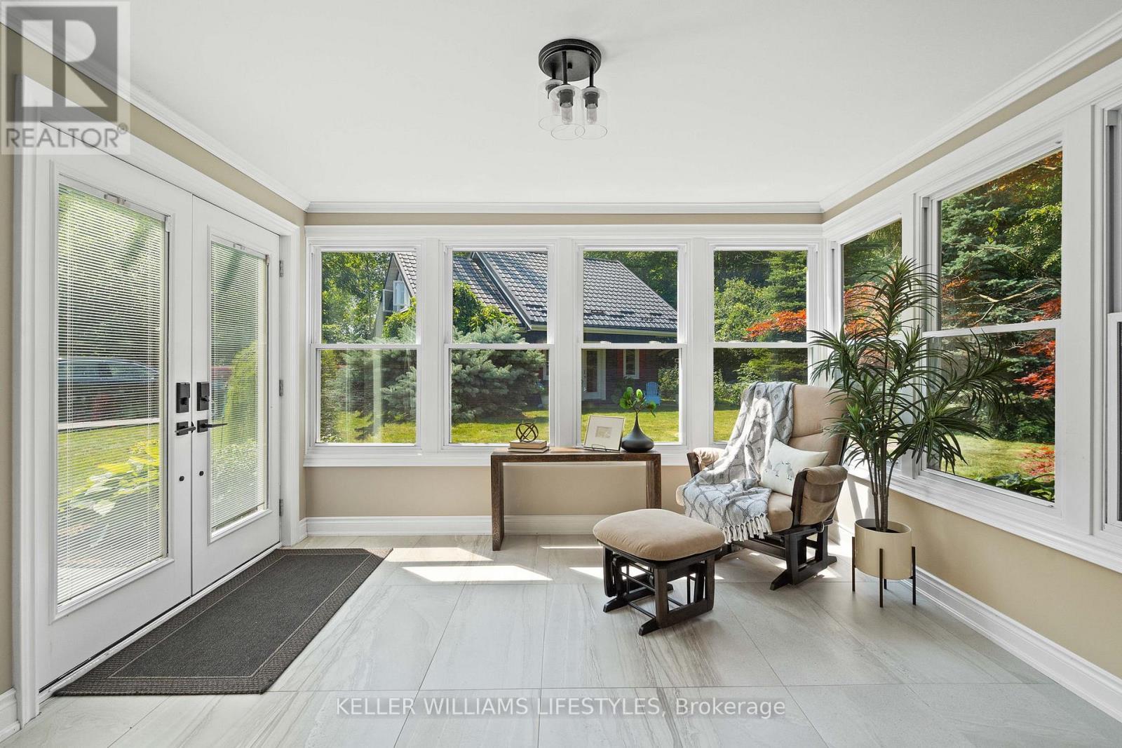 515 Jarvis Street, London South (South C), ON - Indoor