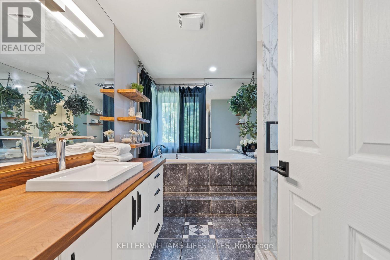 515 Jarvis Street, London South (South C), ON - Indoor Photo Showing Other Room