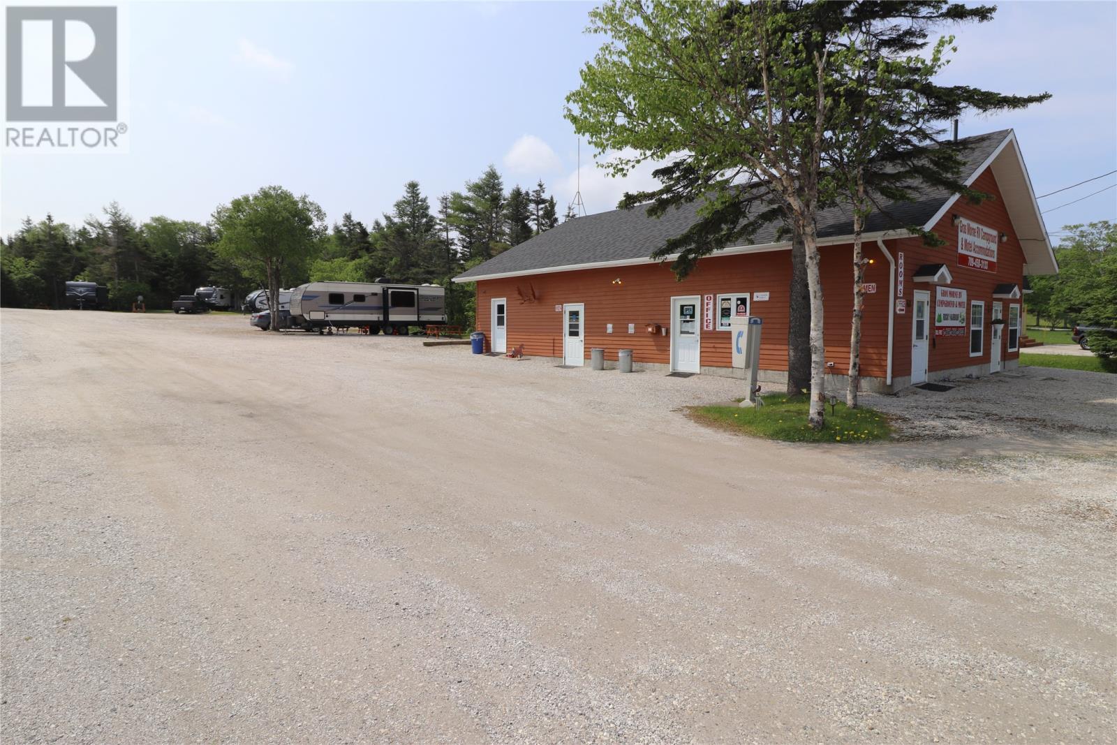 41 West Link Road, Rocky Harbour, NL