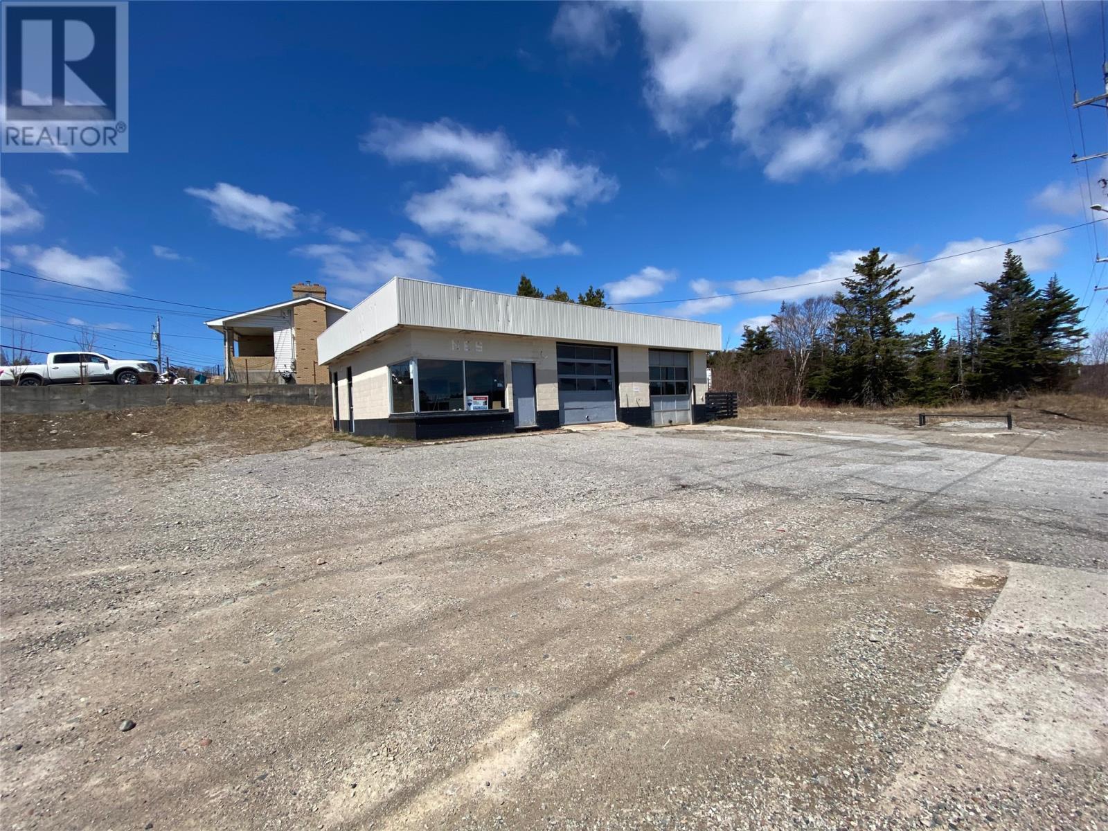 175-177 Hansen Memorial Highway, Stephenville, NL