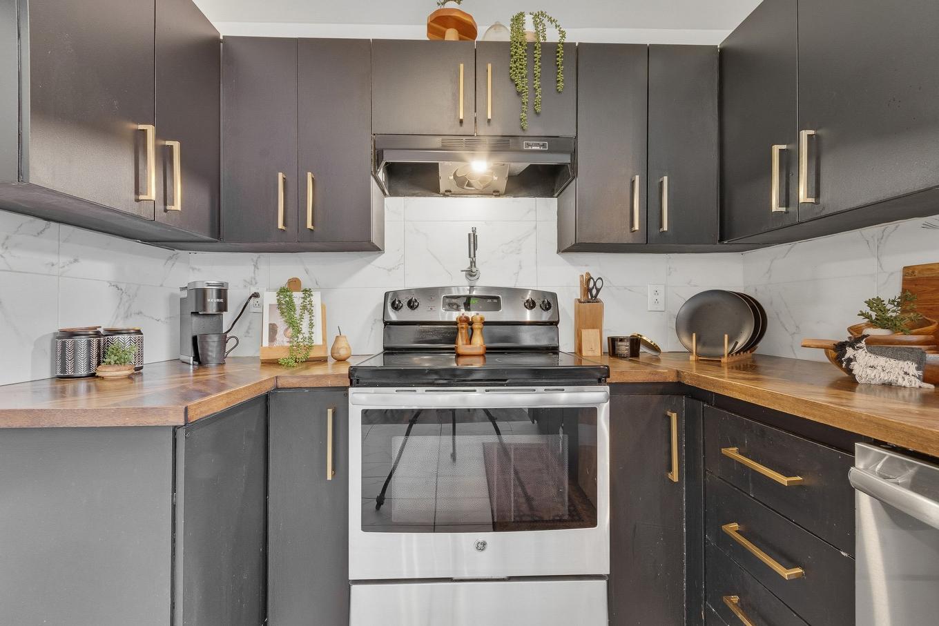 Cuisine - 4981 Rue Du Jalon, Terrebonne (La Plaine), QC - Indoor Photo Showing Kitchen
