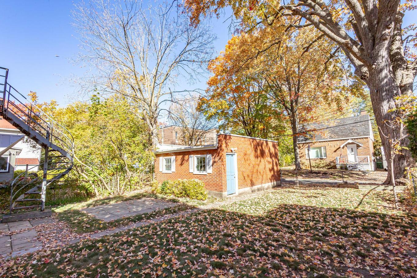 Garage - 10737 Av. Vianney, Montréal (Ahuntsic-Cartierville), QC - Outdoor