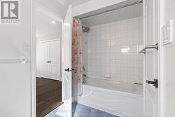 4pc Jack and Jill bath -