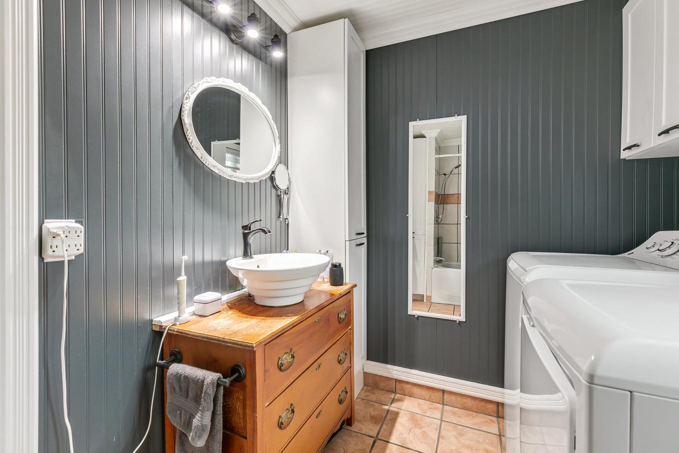 Bathroom - 1377 - 1381 Ch. De Béthanie, Béthanie, QC - Indoor