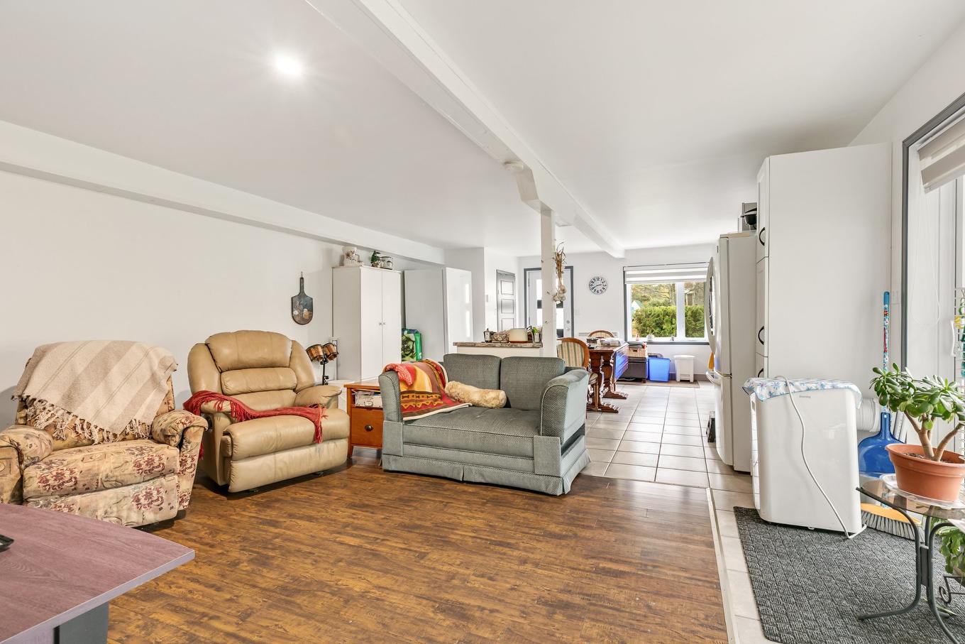 Overall view - 1377 - 1381 Ch. De Béthanie, Béthanie, QC - Indoor Photo Showing Living Room