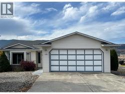 102 1st Street Vernon, BC V1H 1Z1