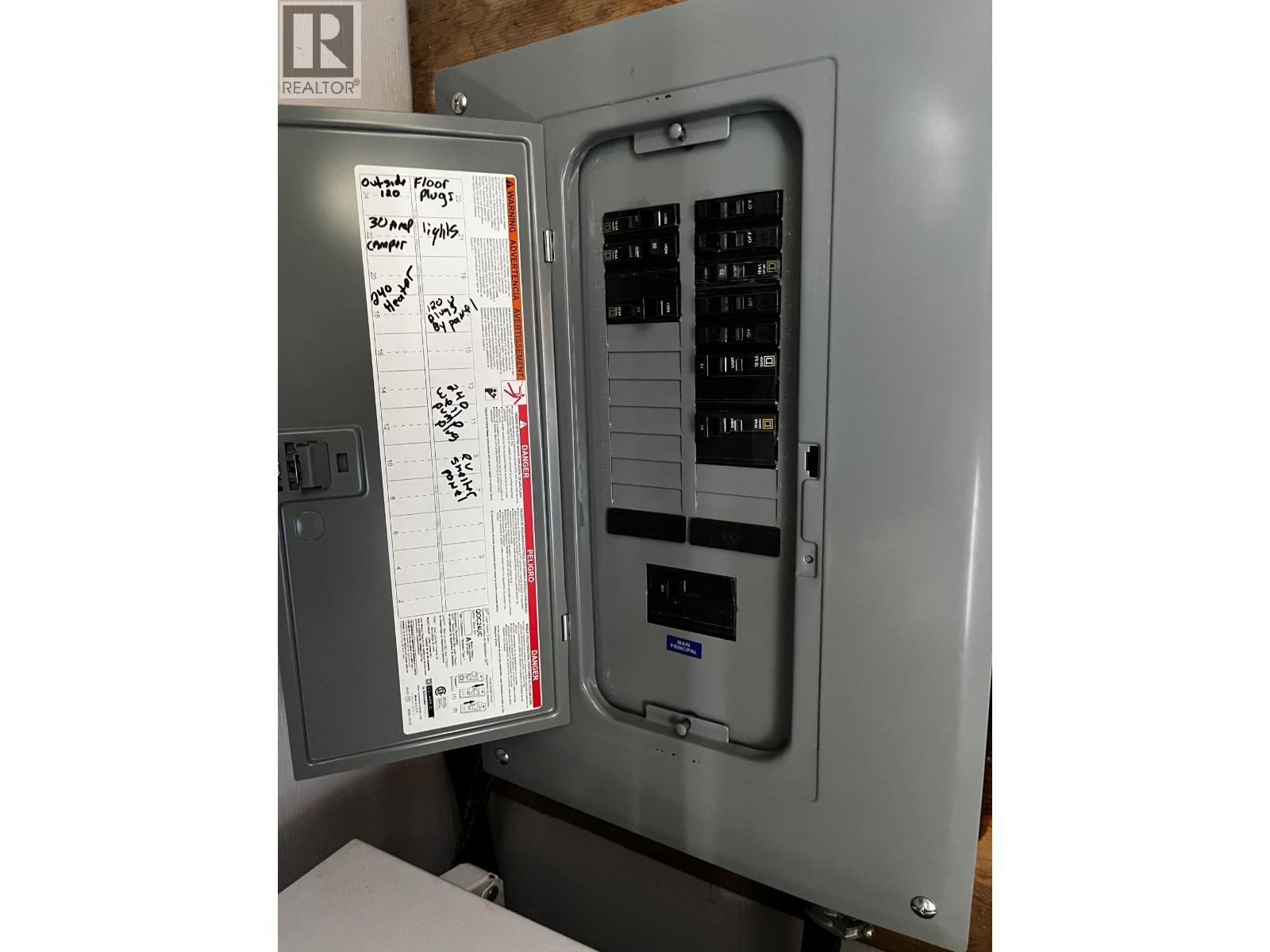 1822 Cemetery Road, Sicamous, BC