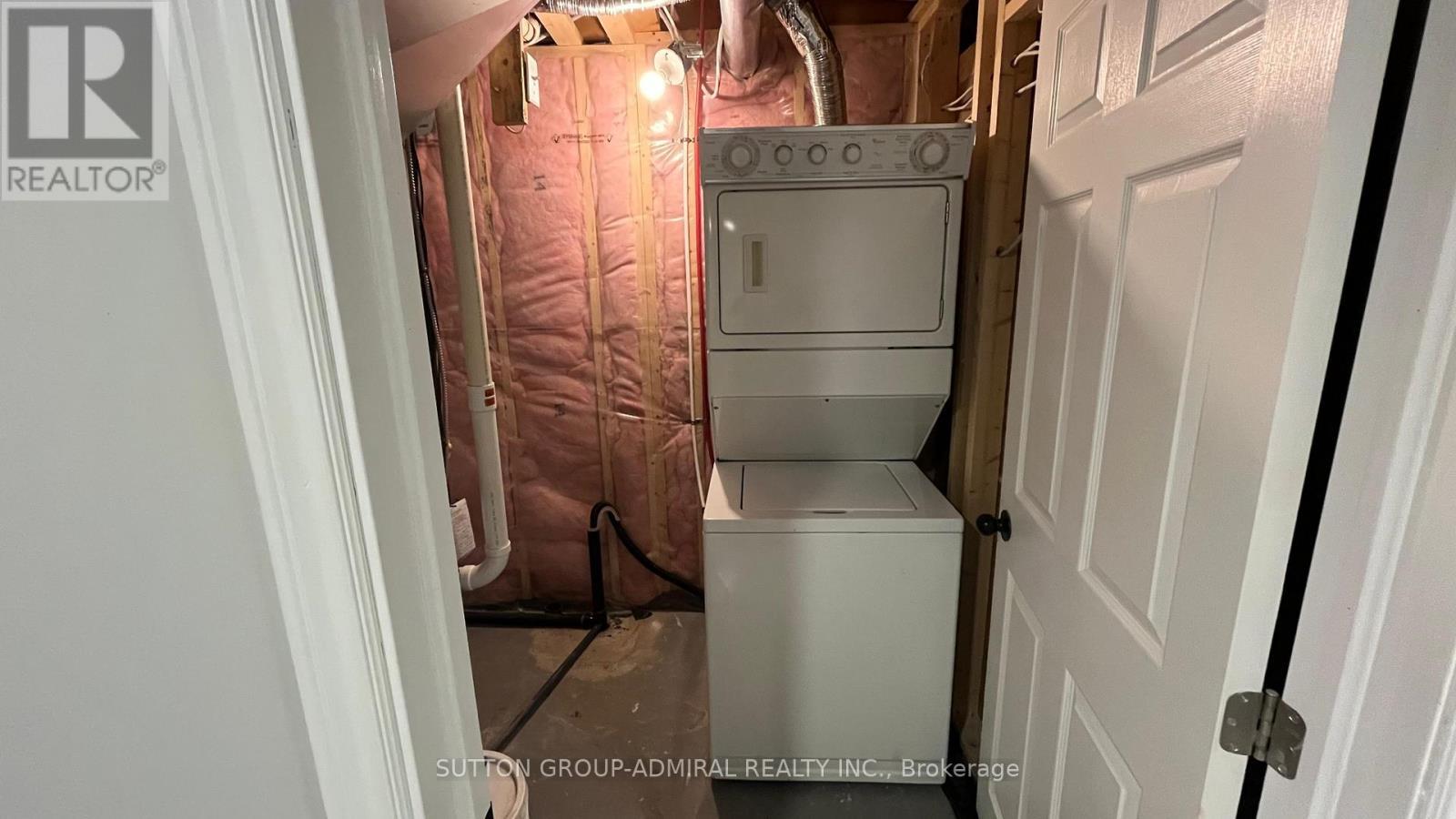 Bsm - 6 White Crescent, Barrie, ON - Indoor Photo Showing Laundry Room
