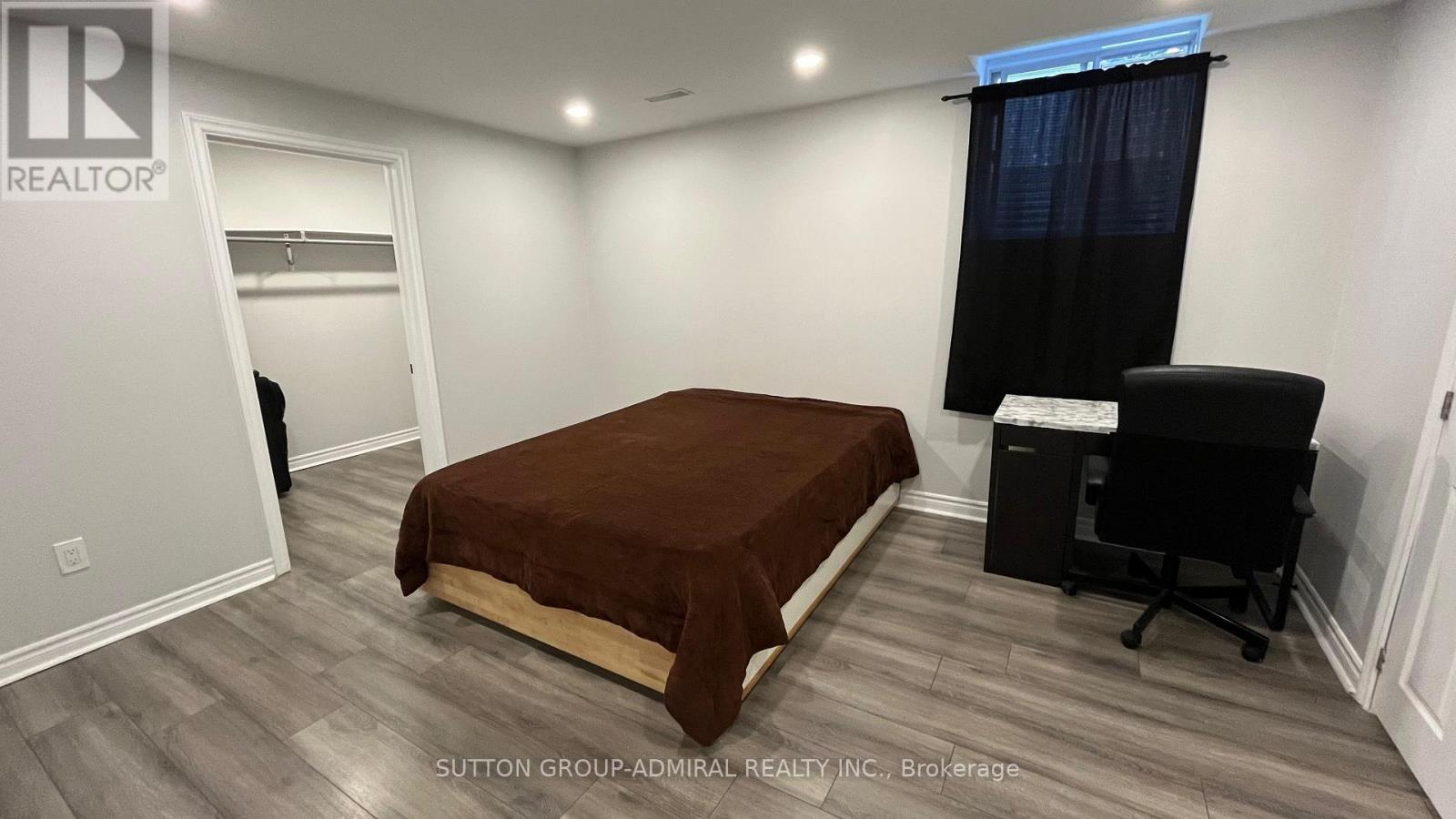 Bsm - 6 White Crescent, Barrie, ON - Indoor