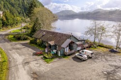 32 Hardy Way Port Hardy, BC V0N 1Z0