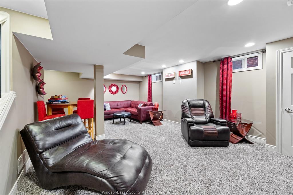 1288 Lakeview, Windsor, ON