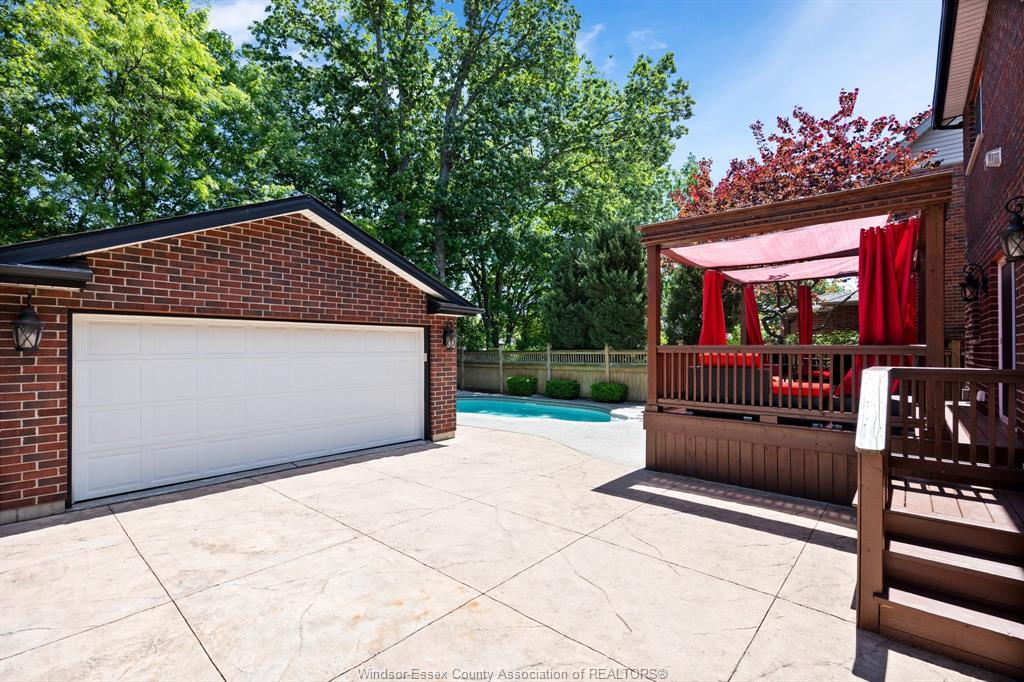 1288 Lakeview, Windsor, ON