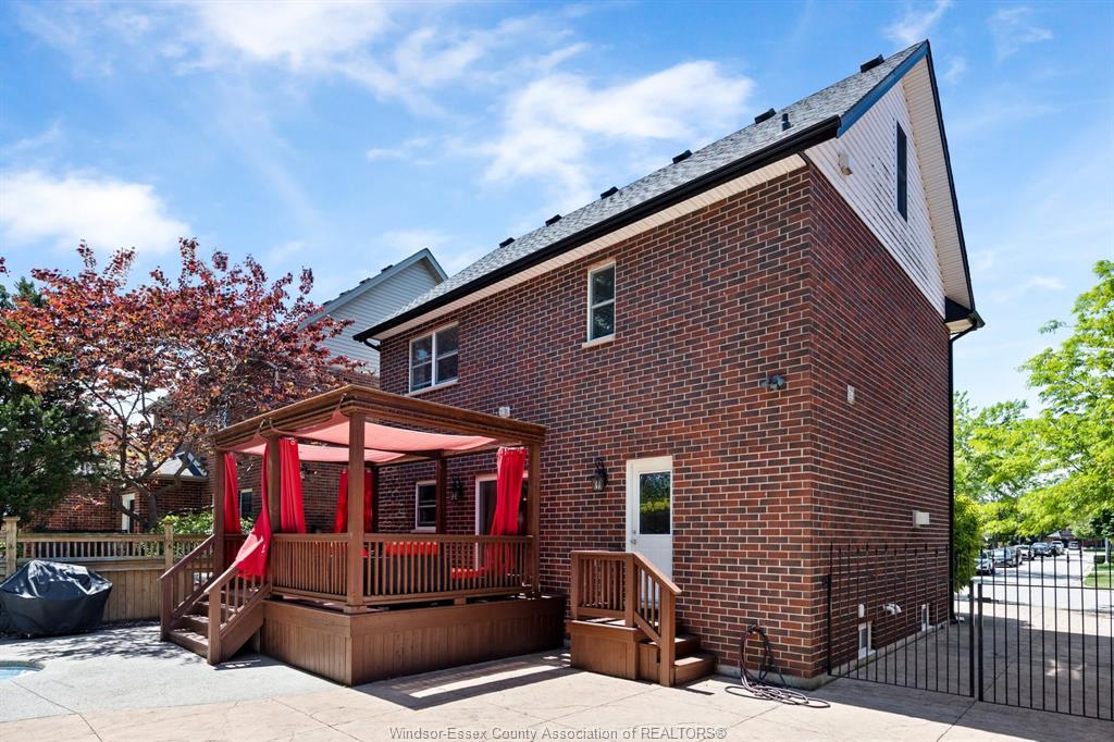 1288 Lakeview, Windsor, ON