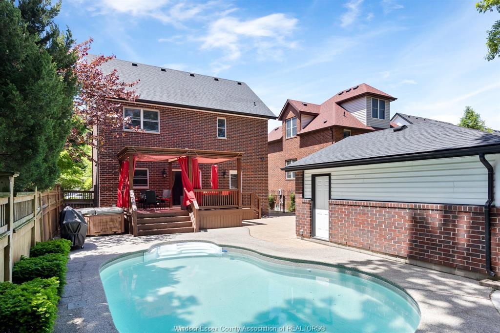 1288 Lakeview, Windsor, ON