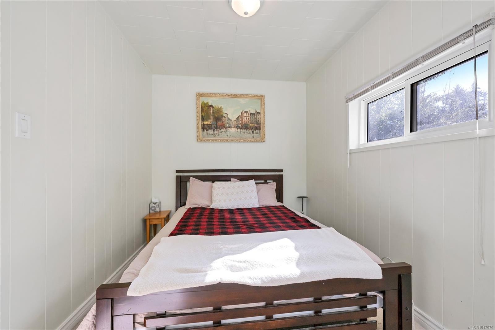 28 Cottonwood St, Lake Cowichan, BC