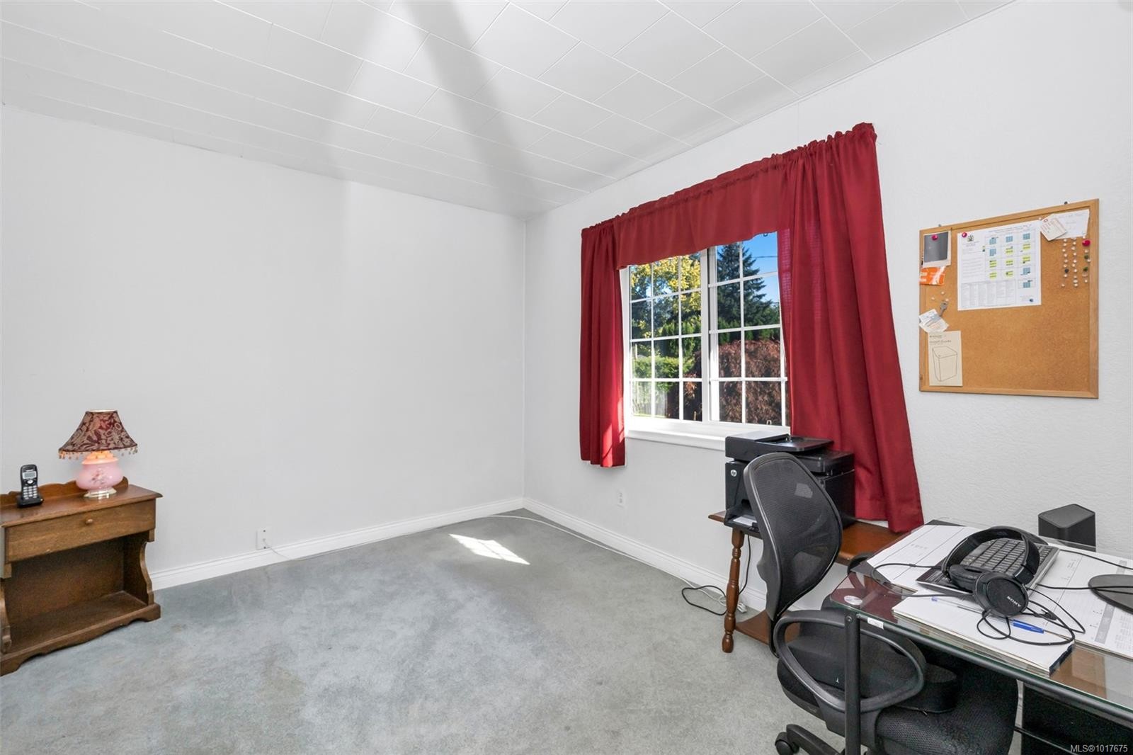 28 Cottonwood St, Lake Cowichan, BC