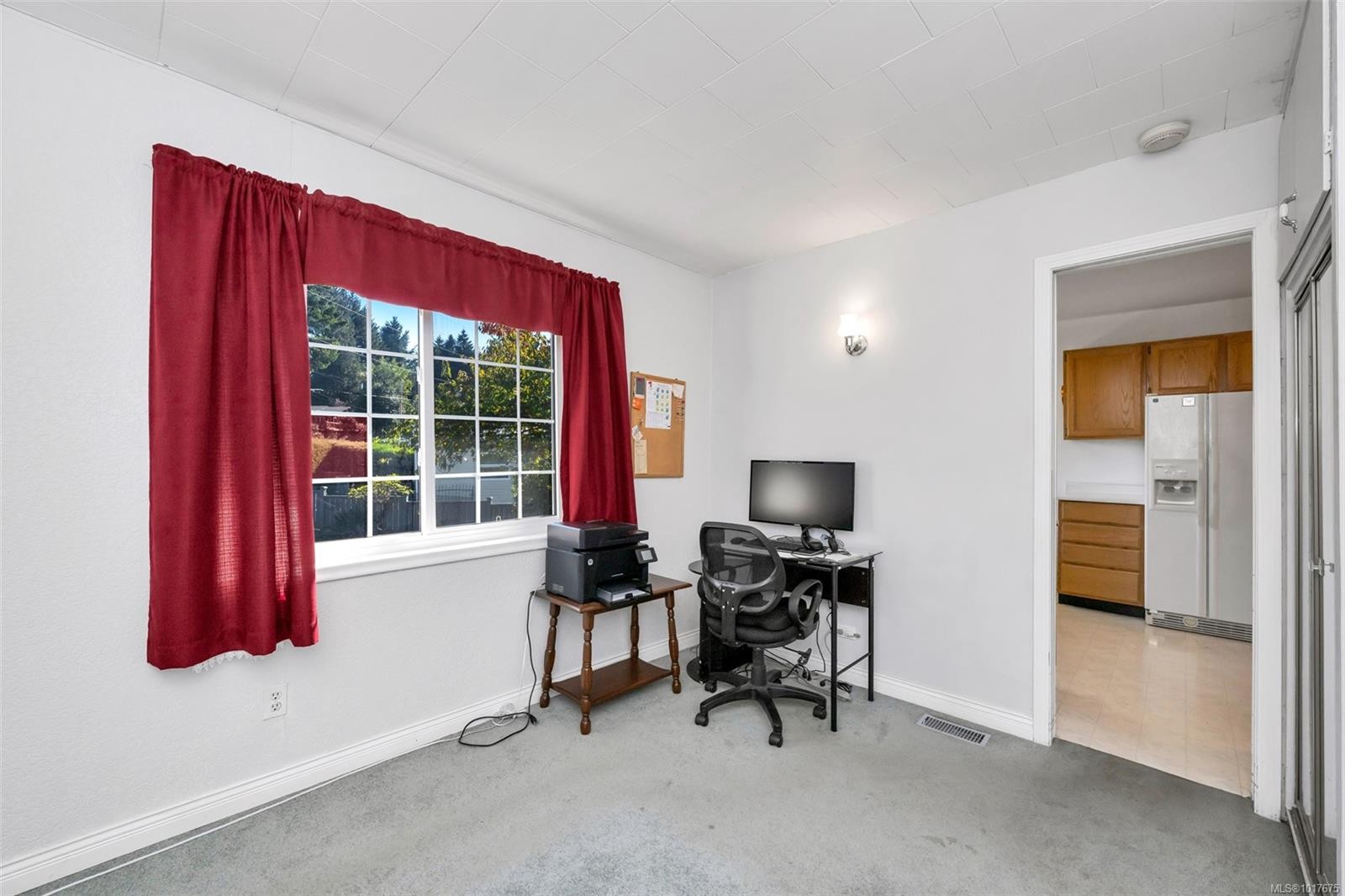 28 Cottonwood St, Lake Cowichan, BC