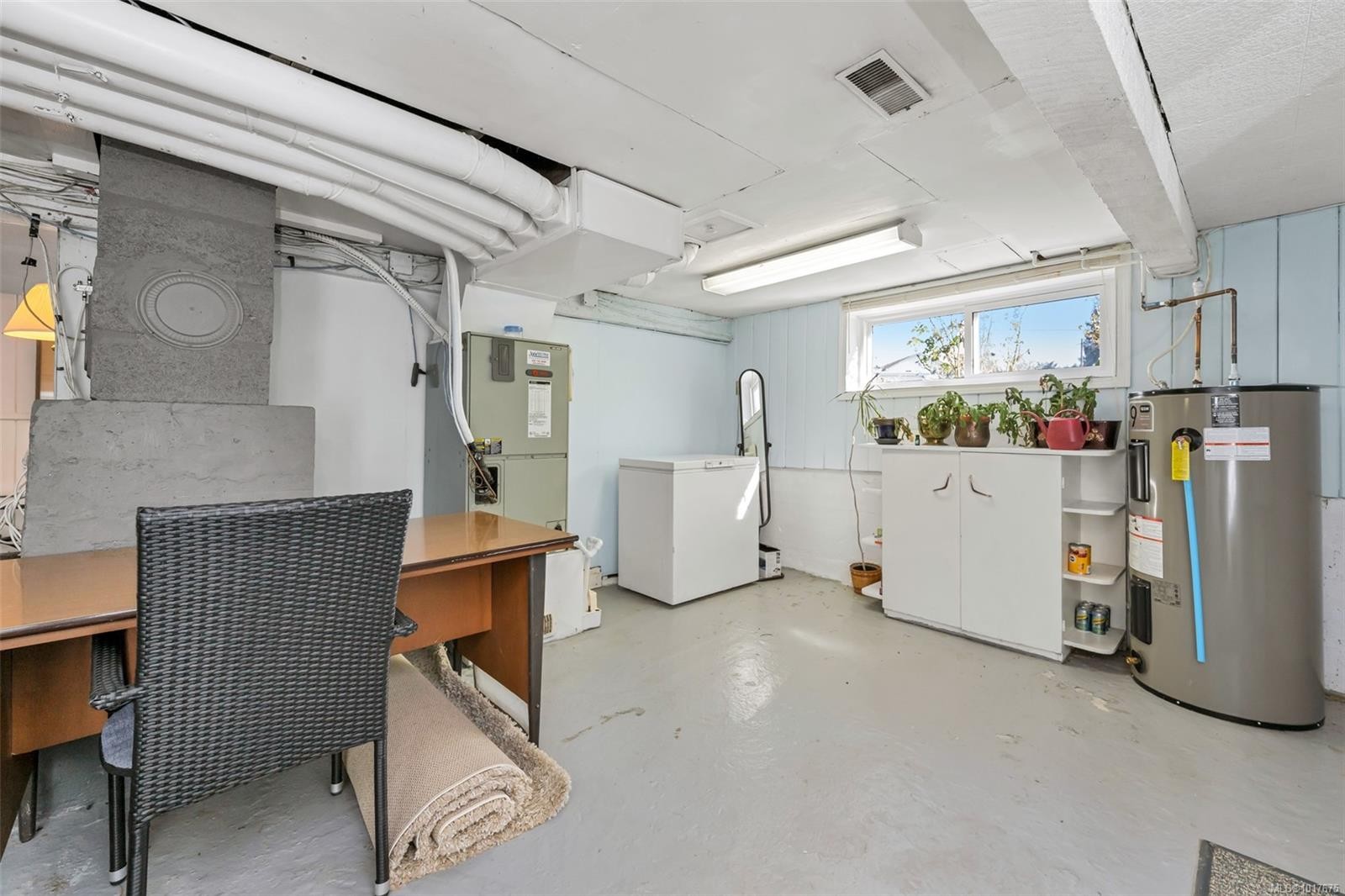 28 Cottonwood St, Lake Cowichan, BC