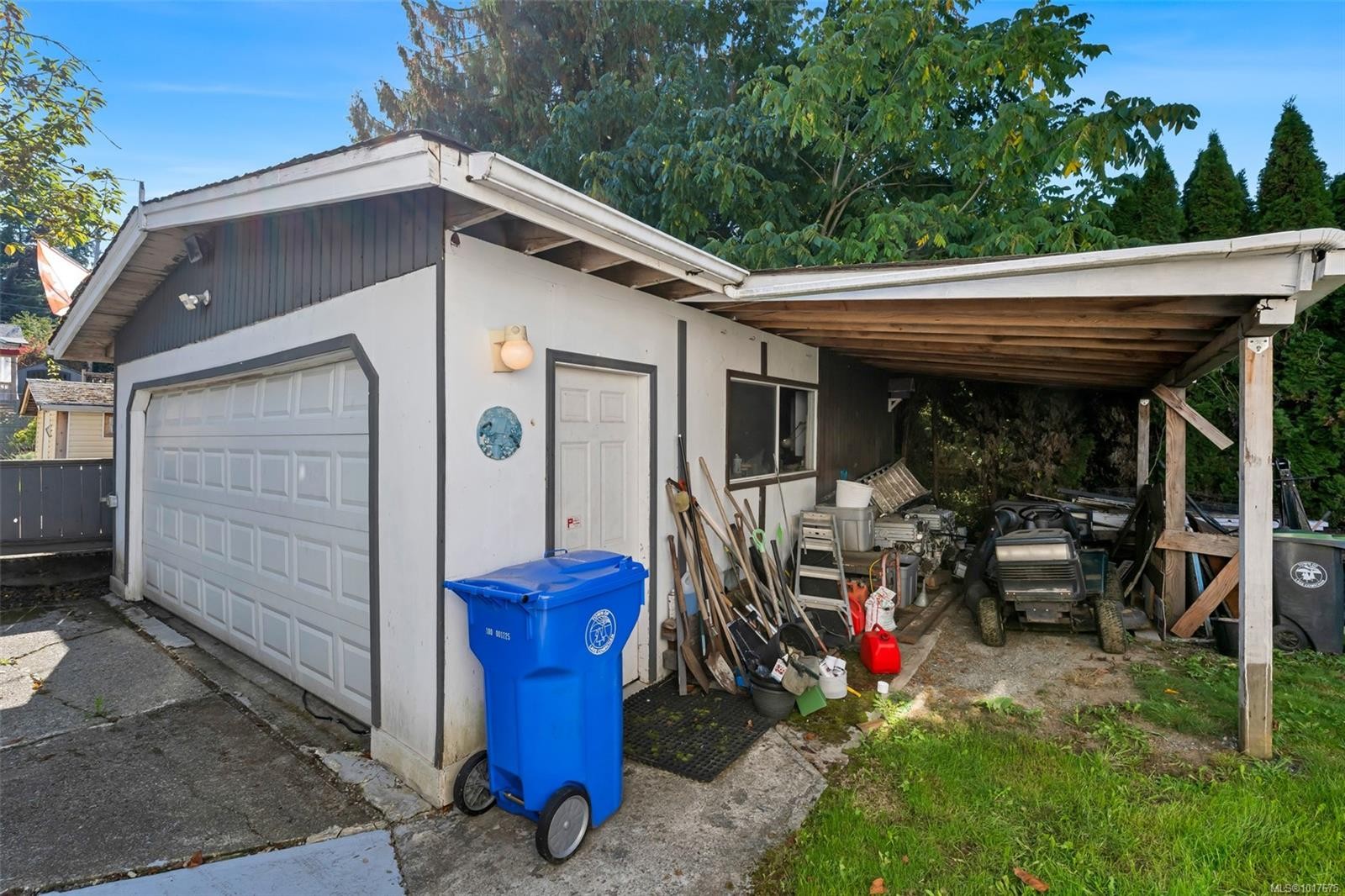 28 Cottonwood St, Lake Cowichan, BC