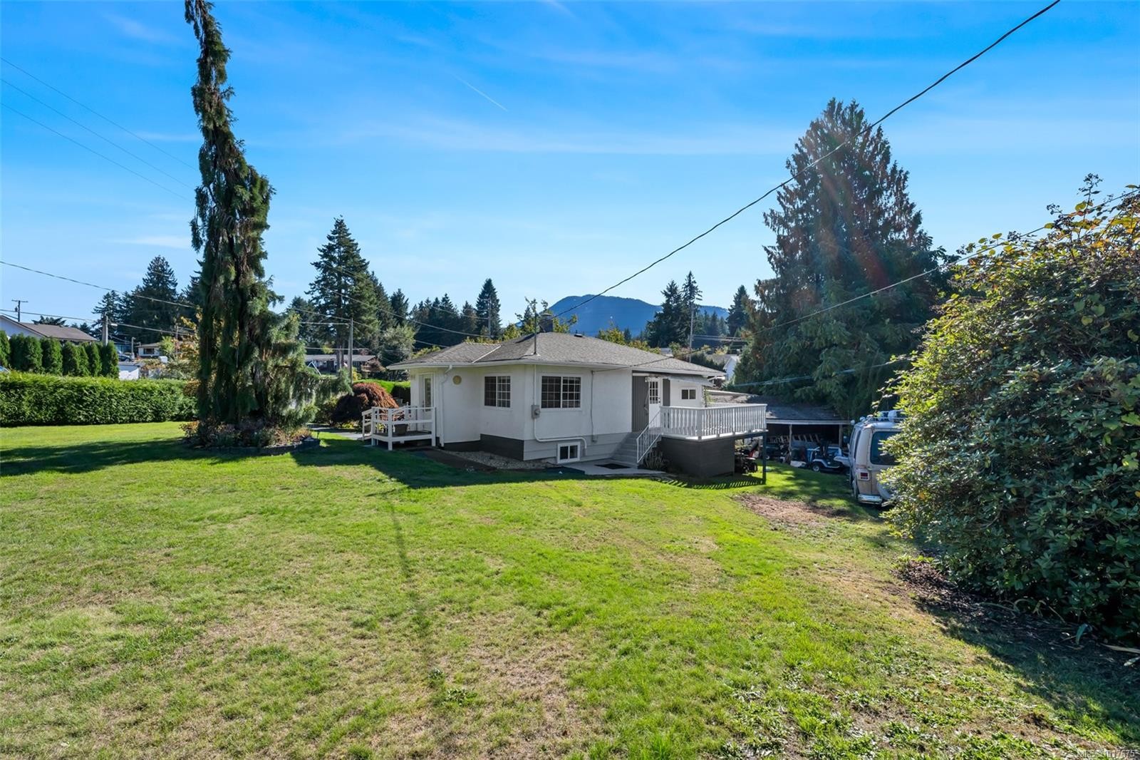 28 Cottonwood St, Lake Cowichan, BC