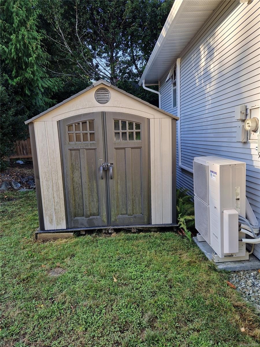 1265 Woodway Rd, Esquimalt, BC